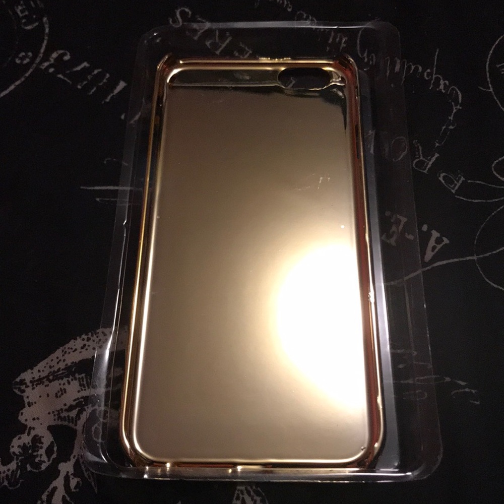 iPhone 6 case - Picture 2 of 2